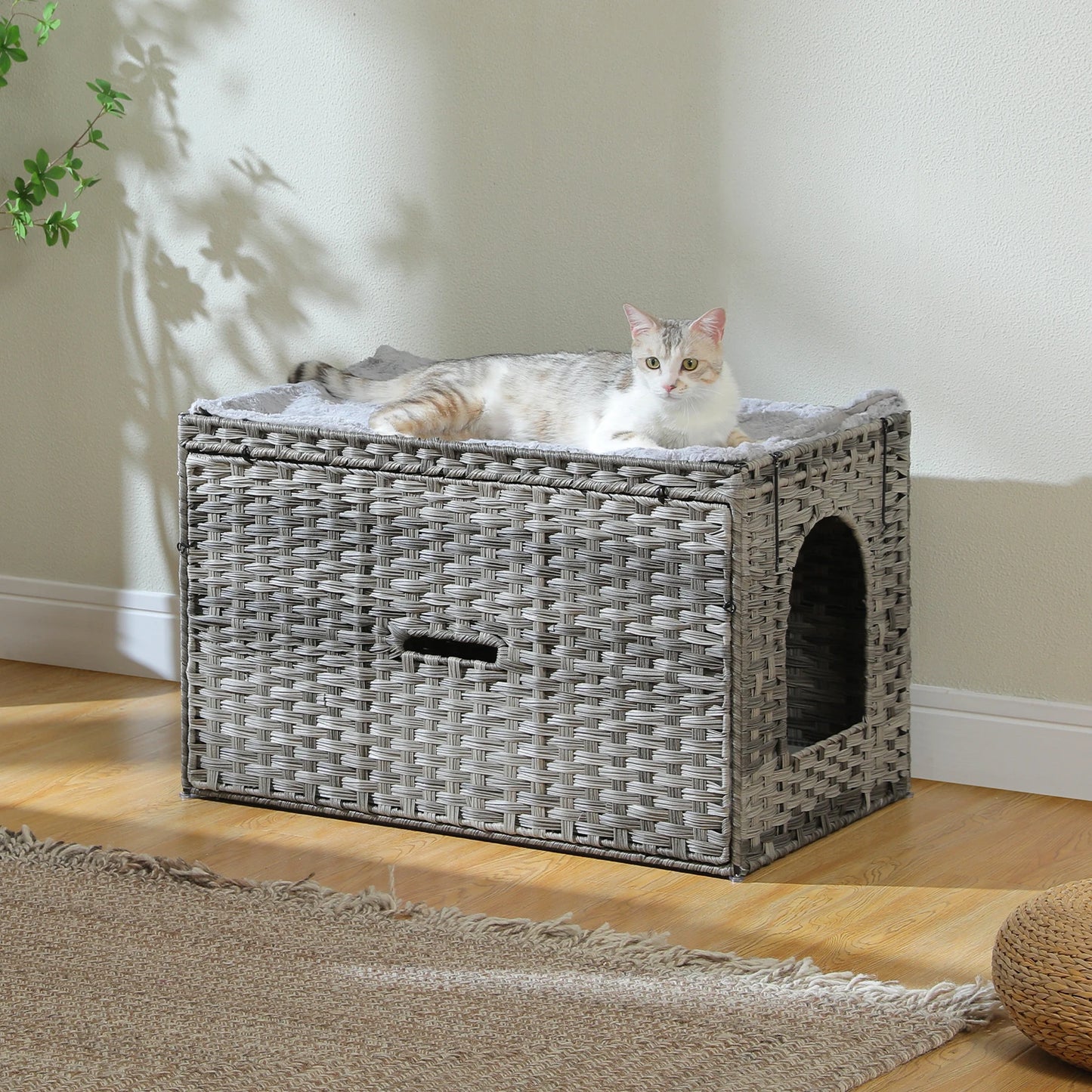 PEQULTICN Rattan Cat Litter Enclosure With Taller Doorway