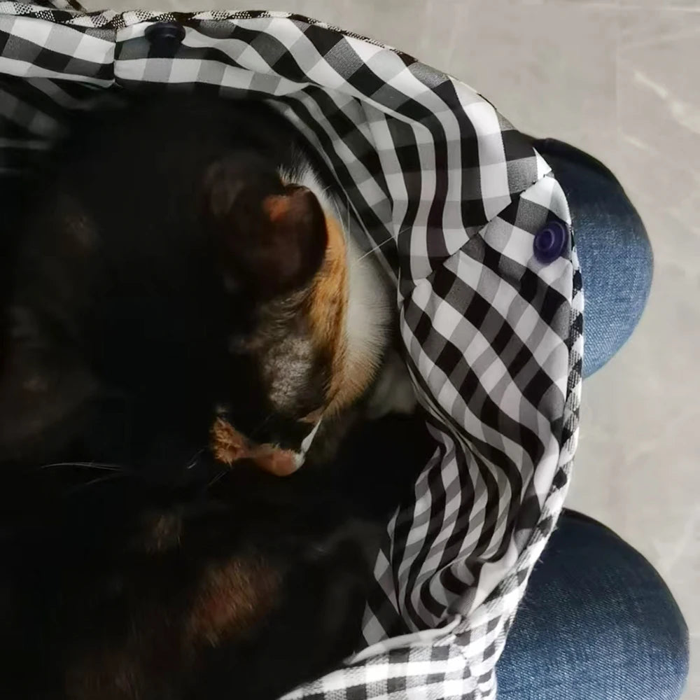 Piang Gouer Checkered Pattern Pet Carrier Bag For Dogs Cats