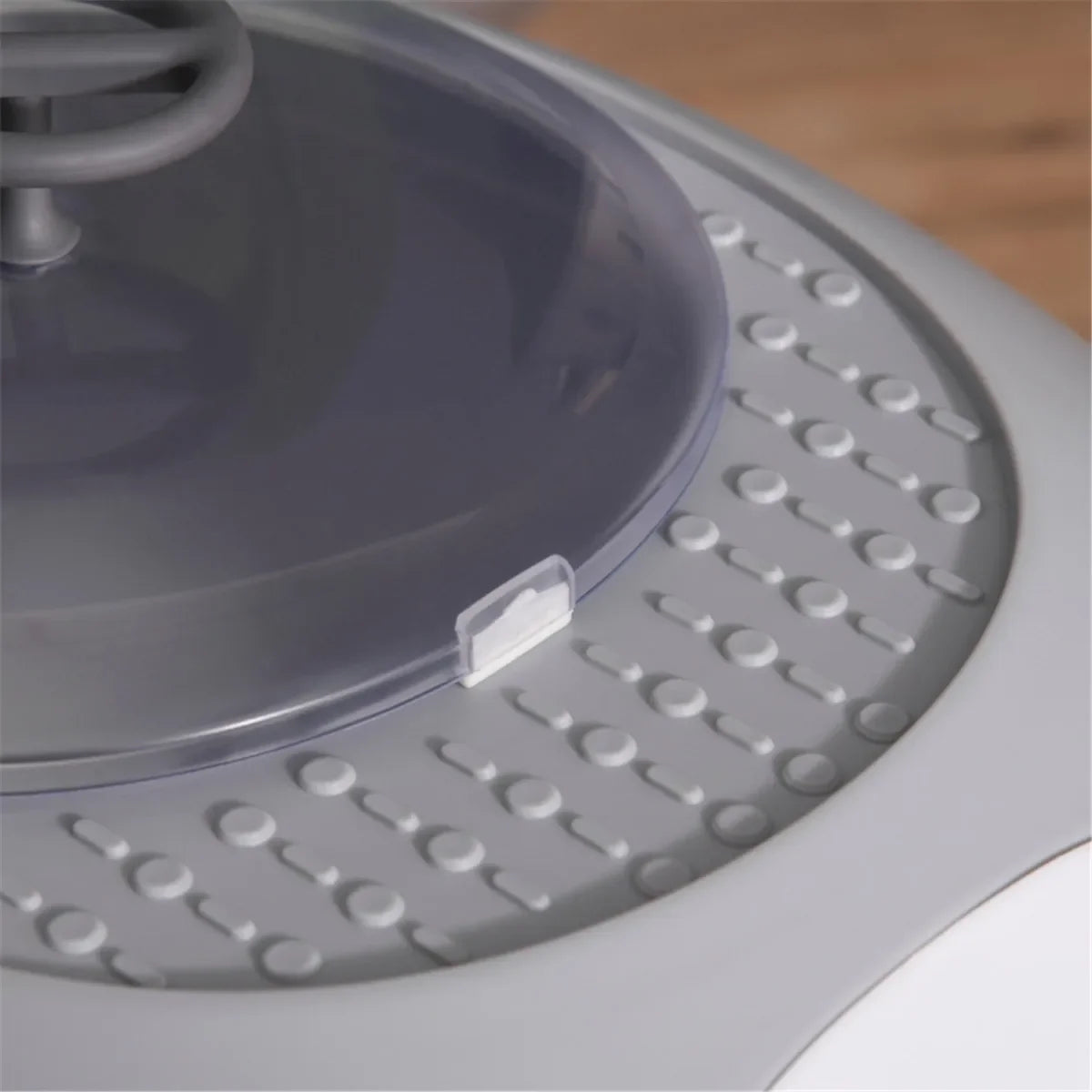 Cat Litter Box With Removable Tray For Easy Cleaning